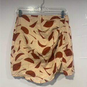 Astr Cream and Brown Abstract Mini Skirt
